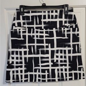 Chic Black and White Grid Mini Skirt